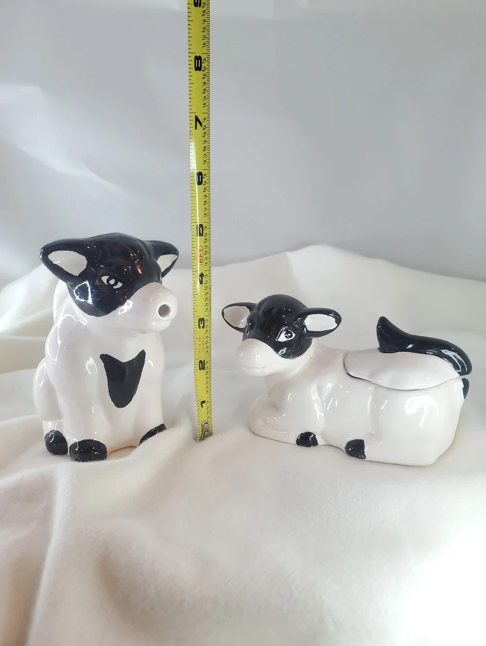 Vintage Jersey Cow Creamer & Suger Bowl. Great set for kitchen farm decor.